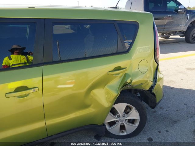 Photo 5 VIN: KNDJN2A24E7712186 - KIA SOUL 