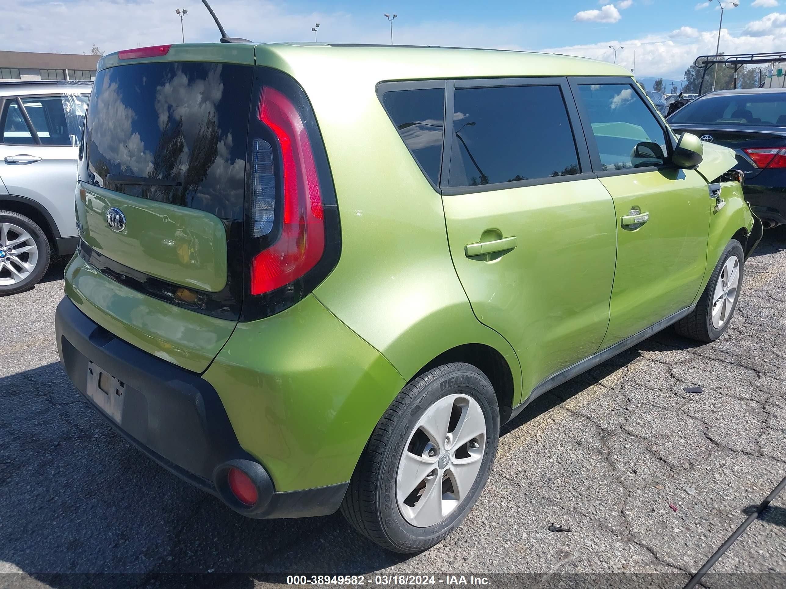 Photo 3 VIN: KNDJN2A24E7736729 - KIA SOUL 