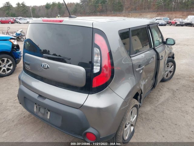 Photo 3 VIN: KNDJN2A24F7147018 - KIA SOUL 