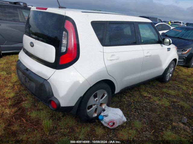 Photo 3 VIN: KNDJN2A24F7151859 - KIA SOUL 