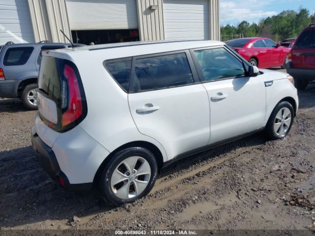 Photo 3 VIN: KNDJN2A24F7159976 - KIA SOUL 