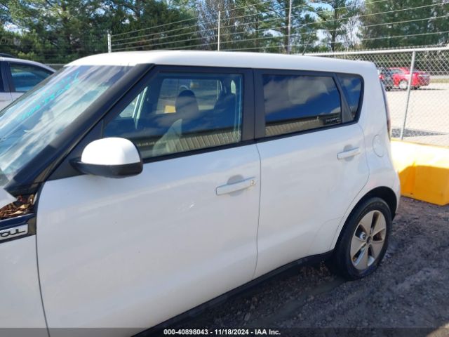 Photo 5 VIN: KNDJN2A24F7159976 - KIA SOUL 