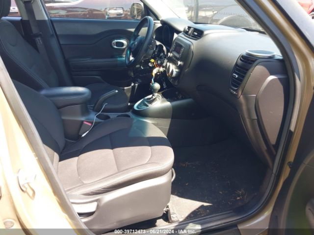 Photo 4 VIN: KNDJN2A24F7174994 - KIA SOUL 