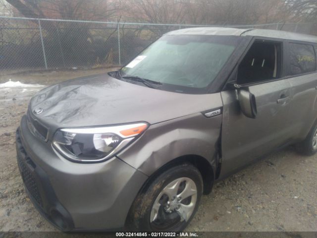 Photo 5 VIN: KNDJN2A24F7186899 - KIA SOUL 