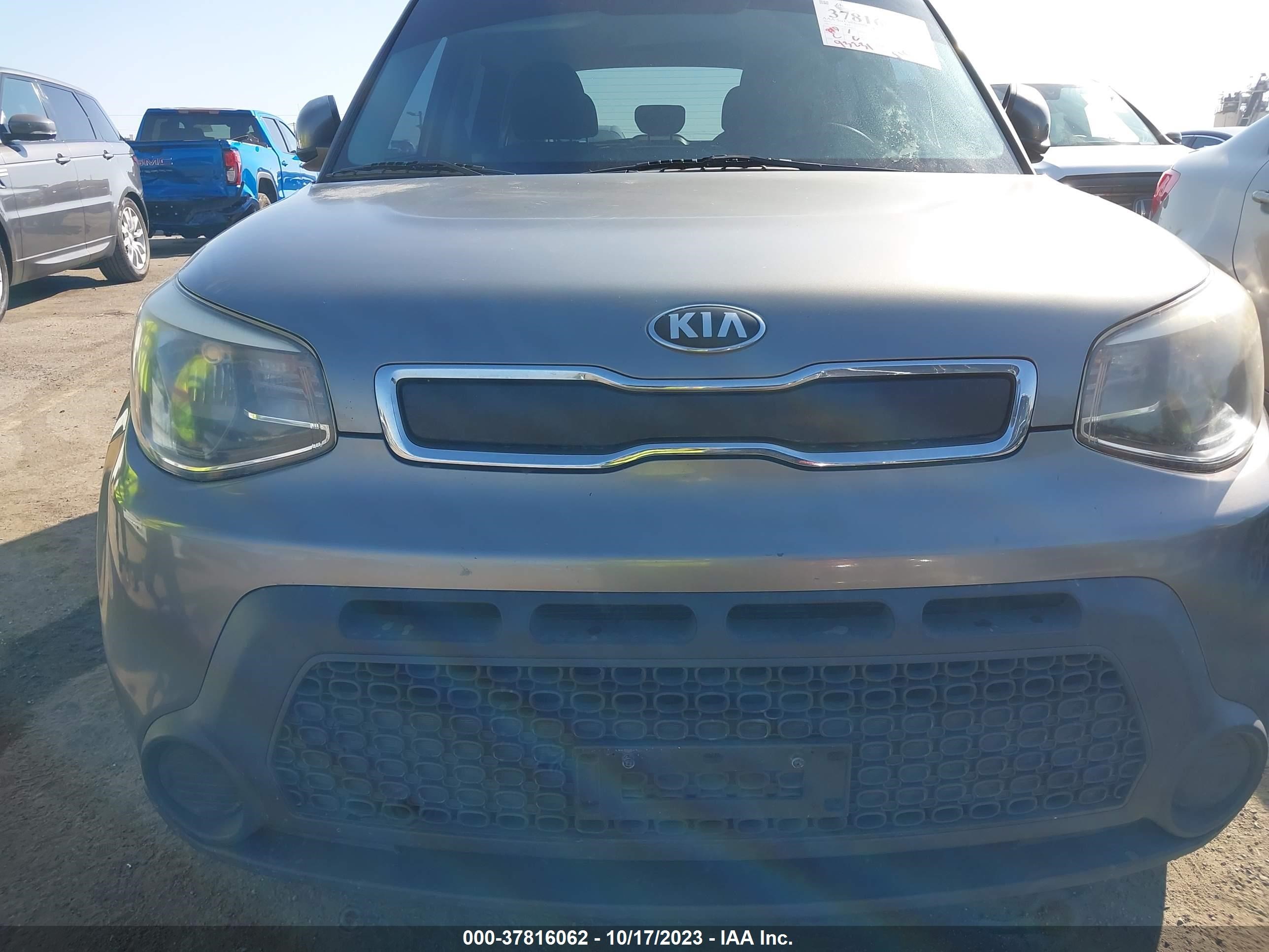 Photo 5 VIN: KNDJN2A24F7206052 - KIA SOUL 