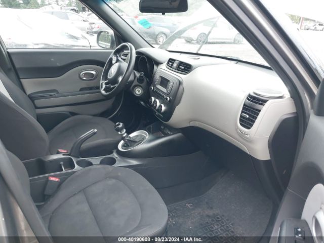 Photo 4 VIN: KNDJN2A24F7209761 - KIA SOUL 