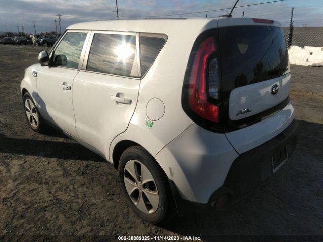 Photo 2 VIN: KNDJN2A24F7231484 - KIA SOUL 