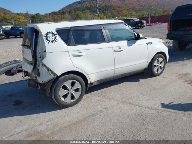 Photo 3 VIN: KNDJN2A24F7234224 - KIA SOUL 