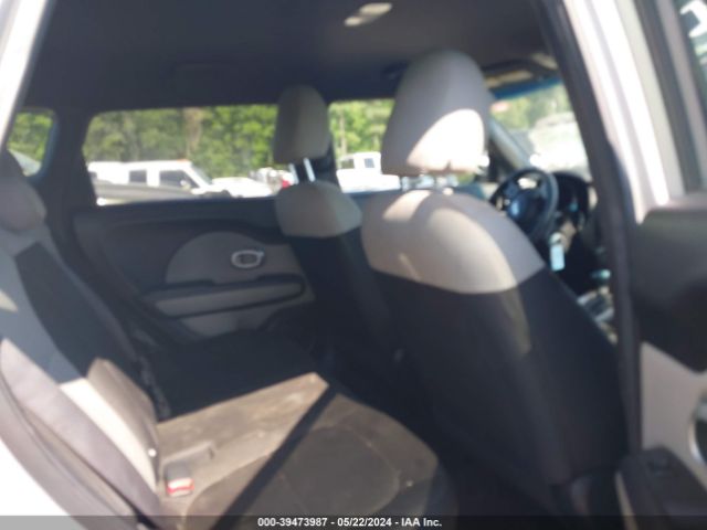 Photo 7 VIN: KNDJN2A24F7749773 - KIA SOUL 