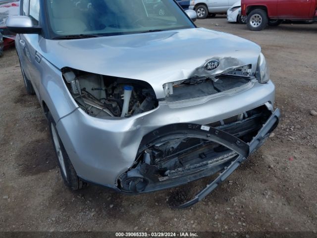 Photo 5 VIN: KNDJN2A24F7771658 - KIA SOUL 