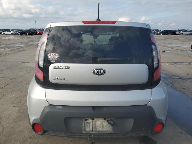 Photo 5 VIN: KNDJN2A24F7812404 - KIA SOUL 