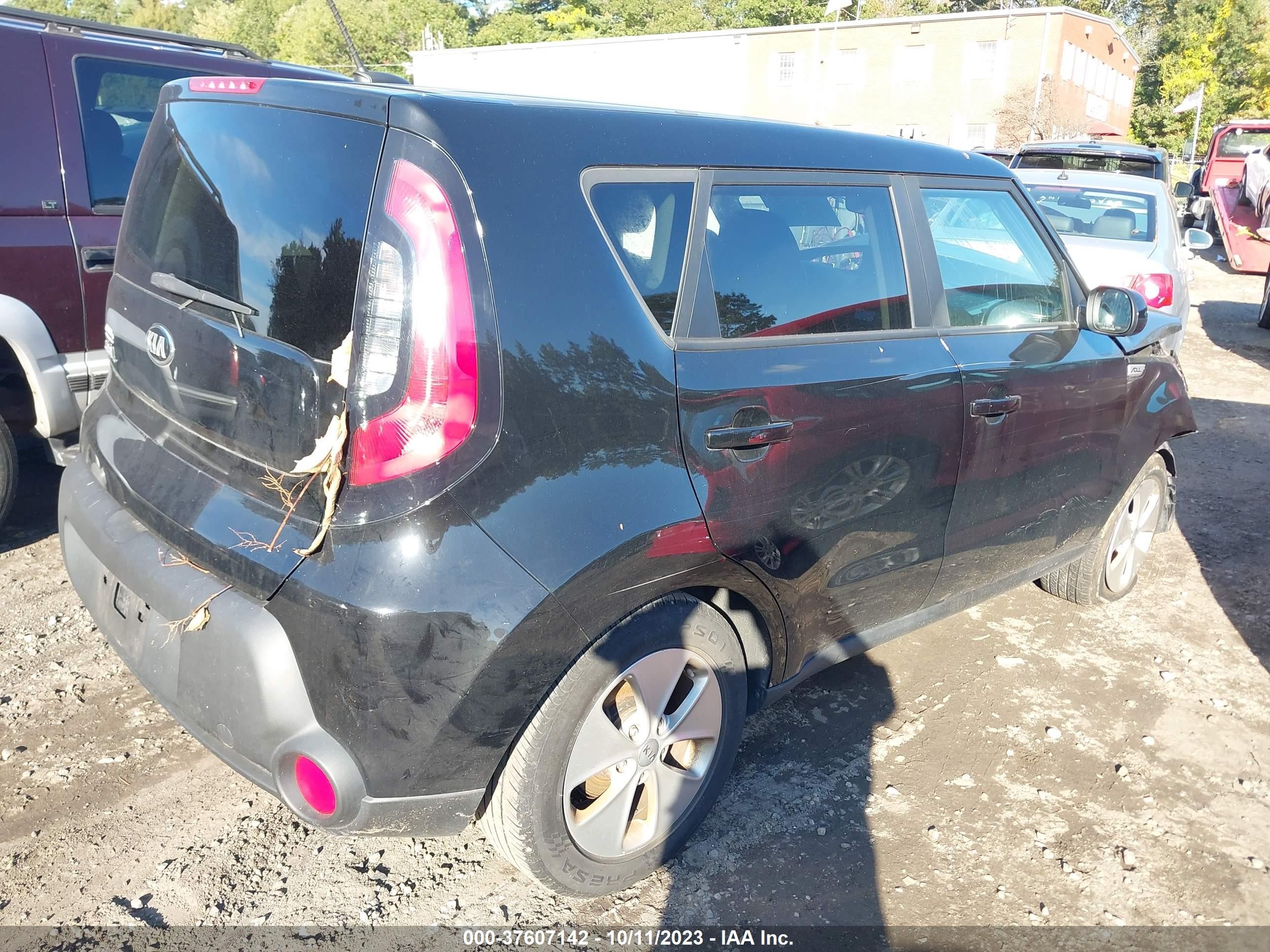 Photo 3 VIN: KNDJN2A24G7369351 - KIA SOUL 