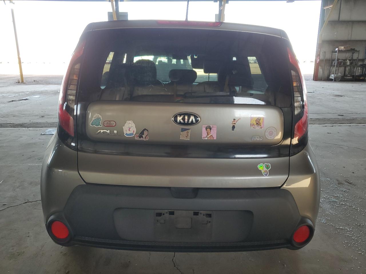 Photo 5 VIN: KNDJN2A24G7375991 - KIA SOUL 