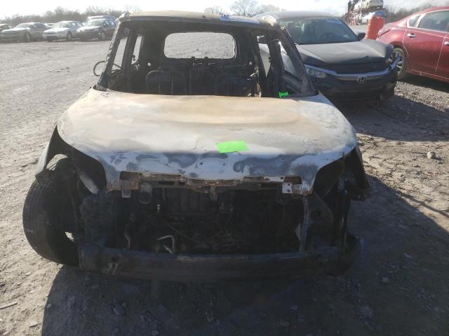 Photo 10 VIN: KNDJN2A24H7430750 - KIA SOUL 