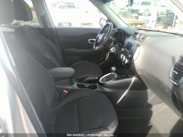 Photo 4 VIN: KNDJN2A24H7440713 - KIA SOUL 