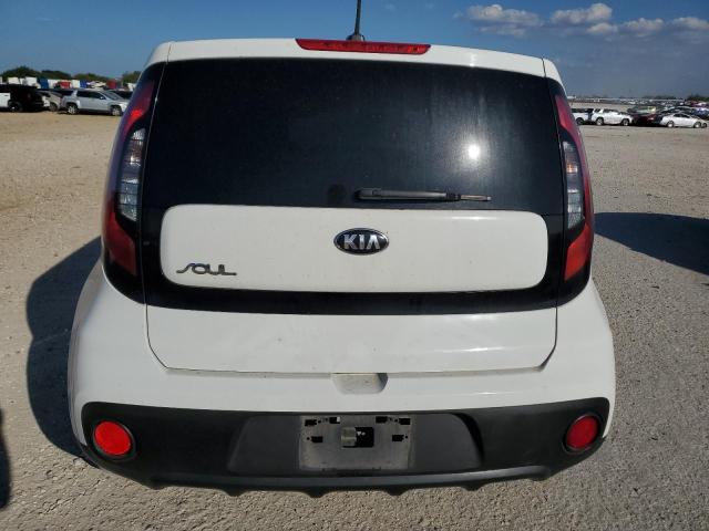 Photo 5 VIN: KNDJN2A24J7568892 - KIA SOUL 