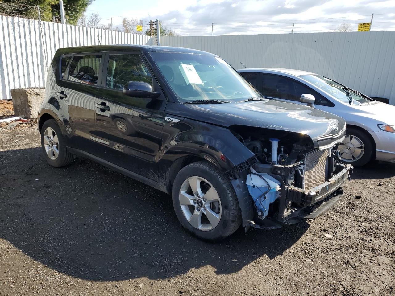 Photo 3 VIN: KNDJN2A24J7572103 - KIA SOUL 