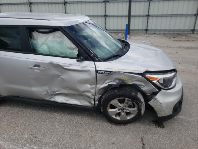 Photo 8 VIN: KNDJN2A24J7587605 - KIA SOUL 