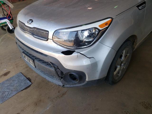 Photo 8 VIN: KNDJN2A24J7597762 - KIA SOUL 