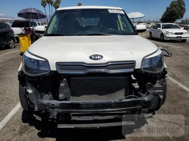 Photo 4 VIN: KNDJN2A24J7891940 - KIA SOUL 