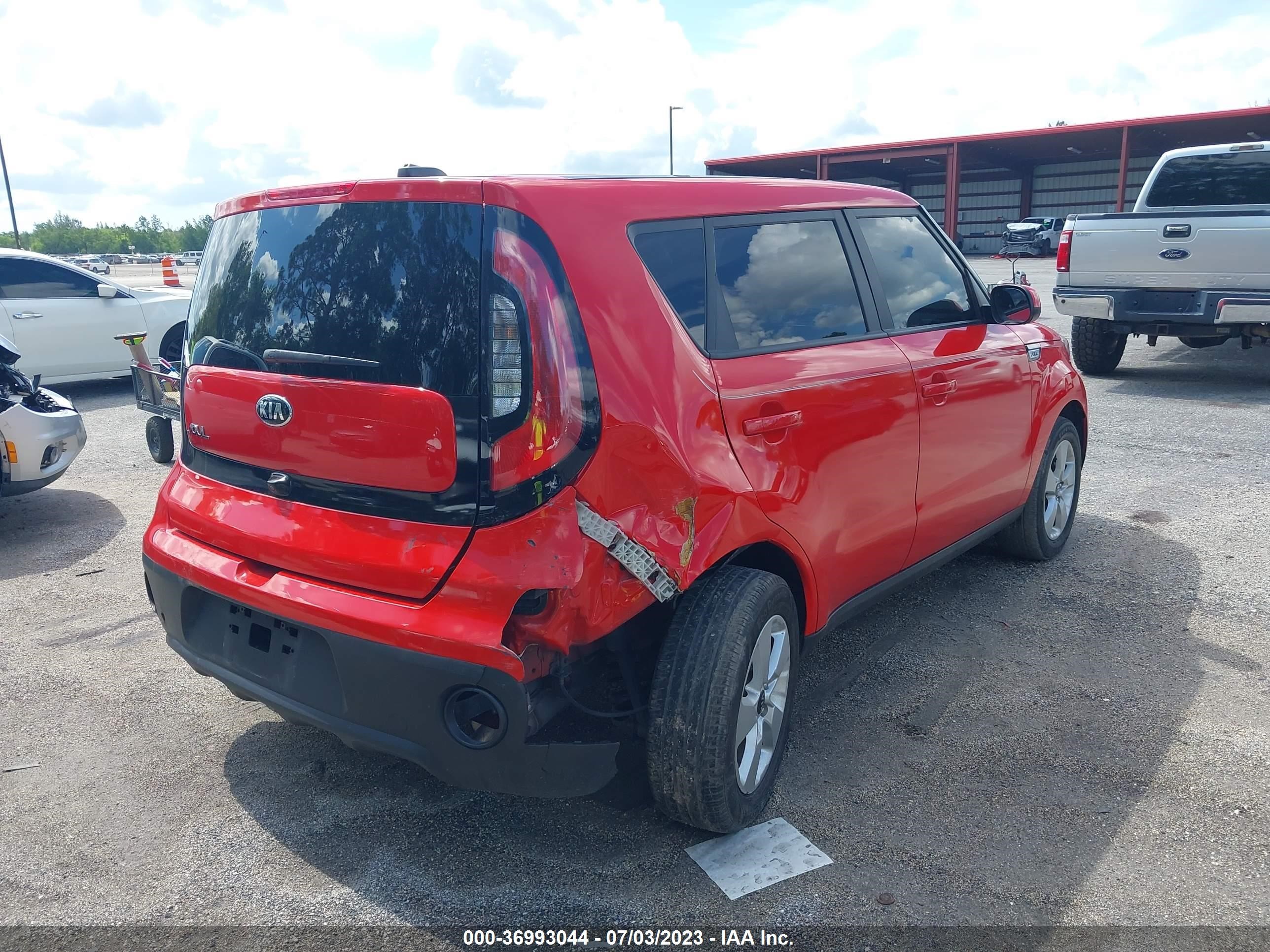 Photo 3 VIN: KNDJN2A24K7013734 - KIA SOUL 