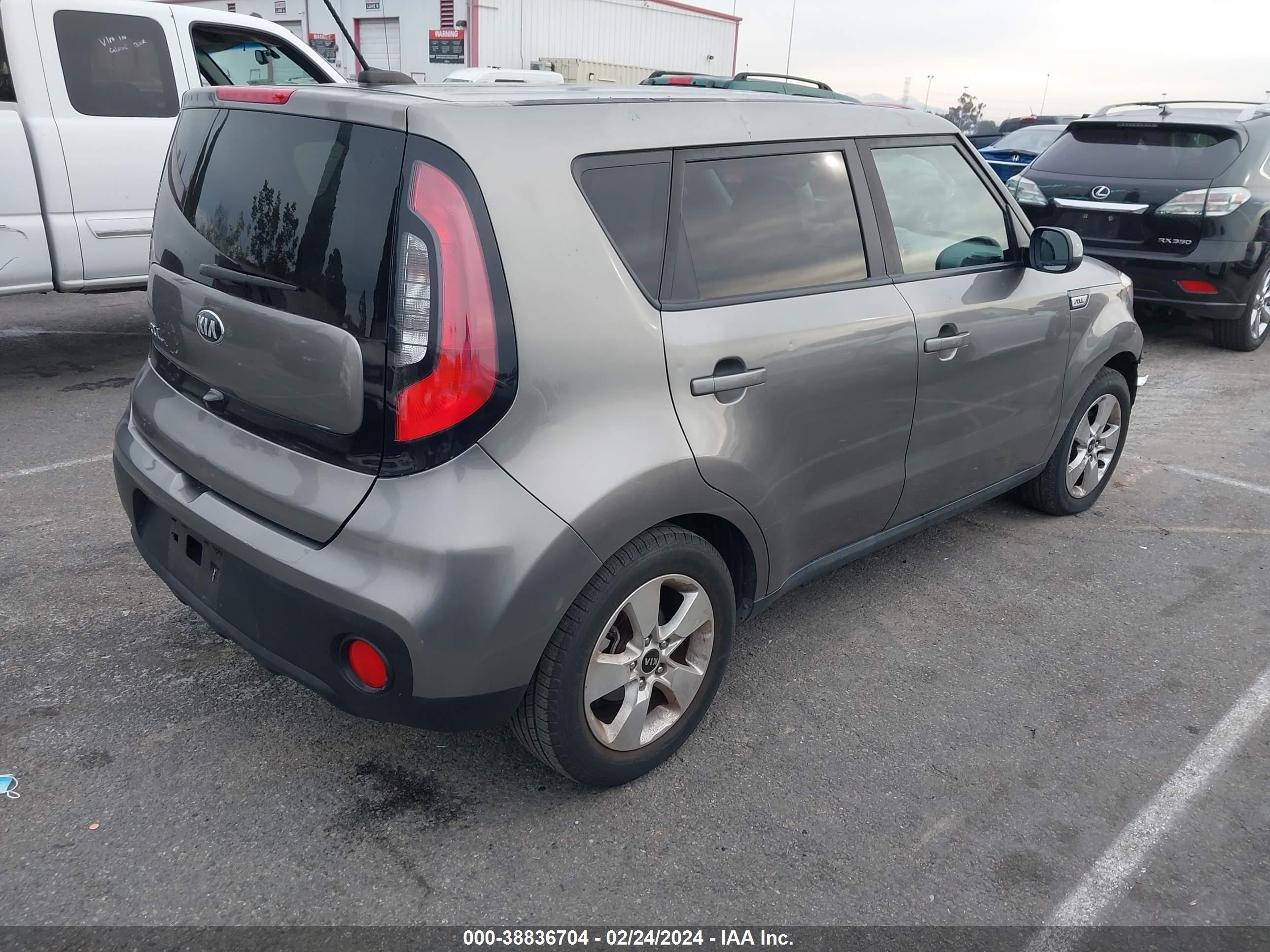 Photo 3 VIN: KNDJN2A24K7019789 - KIA SOUL 