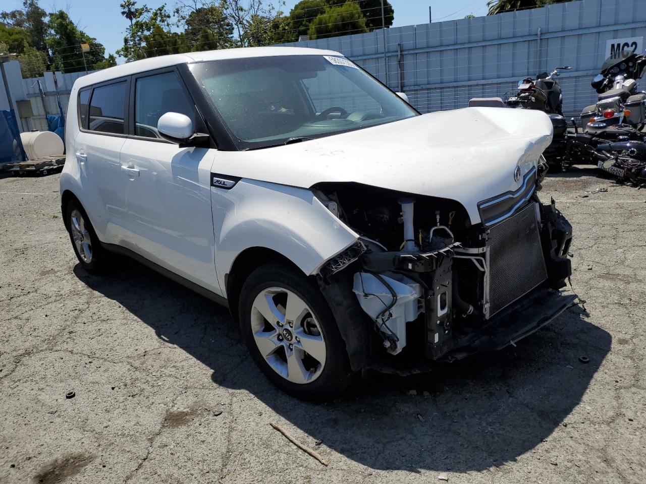 Photo 3 VIN: KNDJN2A24K7684188 - KIA SOUL 