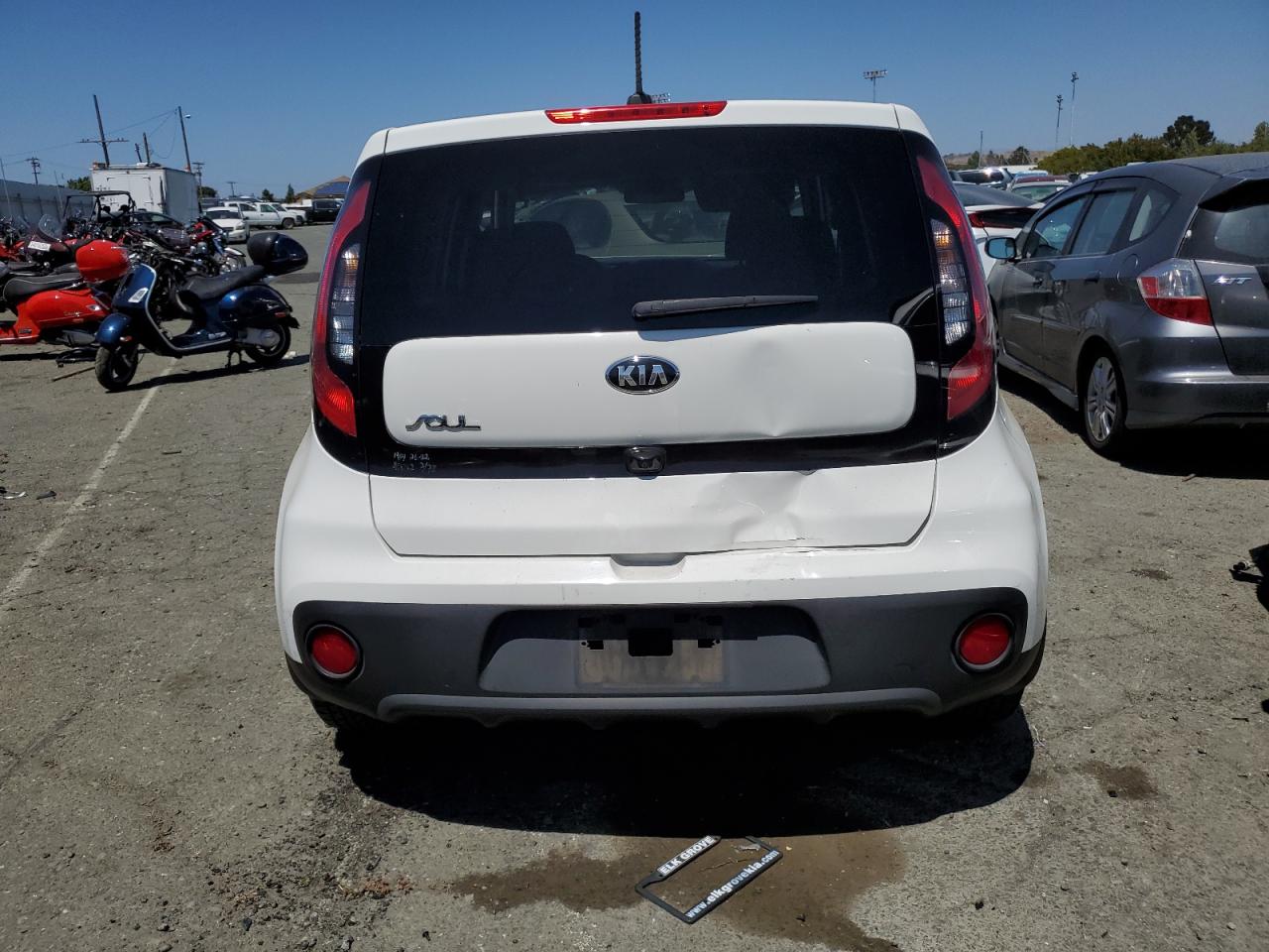 Photo 5 VIN: KNDJN2A24K7684188 - KIA SOUL 