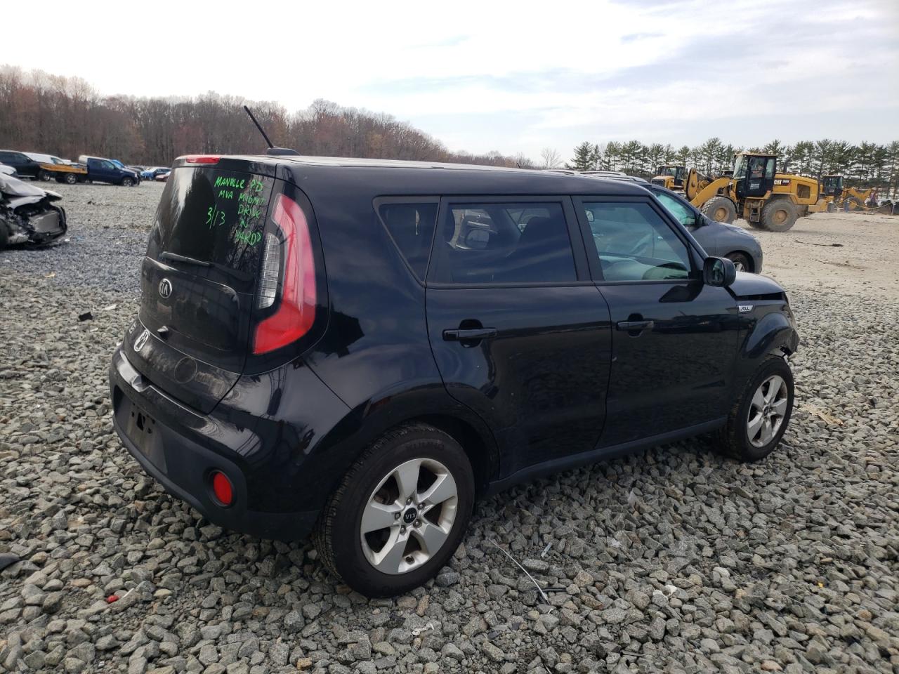 Photo 2 VIN: KNDJN2A24K7913811 - KIA SOUL 