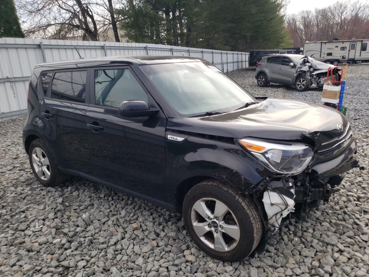 Photo 3 VIN: KNDJN2A24K7913811 - KIA SOUL 