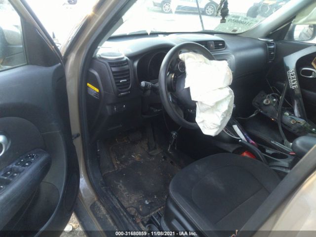 Photo 4 VIN: KNDJN2A25E7007784 - KIA SOUL 