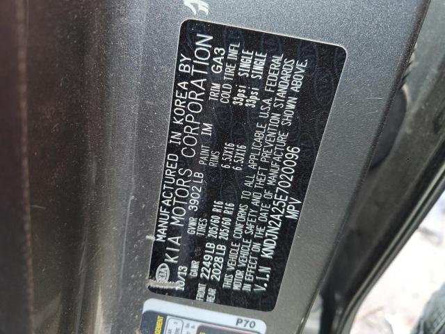 Photo 11 VIN: KNDJN2A25E7020096 - KIA SOUL 