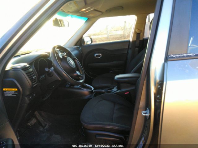 Photo 4 VIN: KNDJN2A25E7030319 - KIA SOUL 