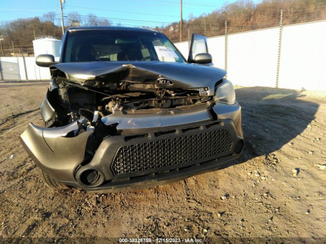 Photo 5 VIN: KNDJN2A25E7030319 - KIA SOUL 