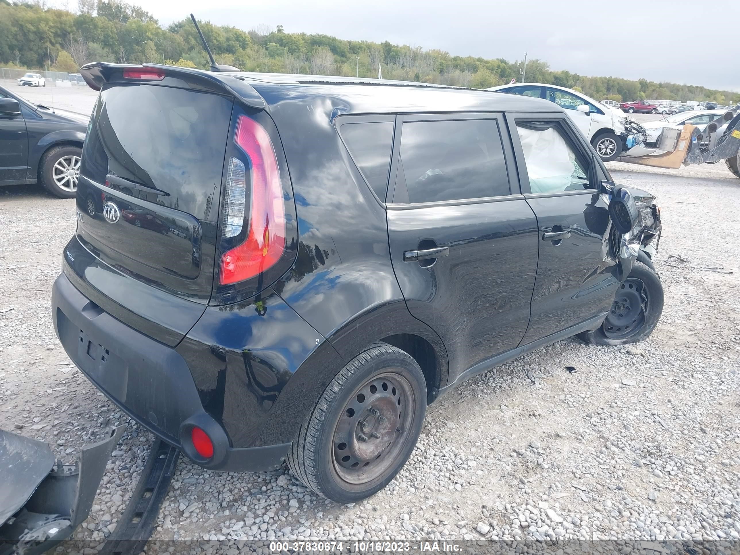 Photo 3 VIN: KNDJN2A25E7046603 - KIA SOUL 