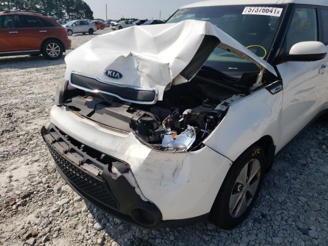 Photo 8 VIN: KNDJN2A25F7113315 - KIA SOUL 