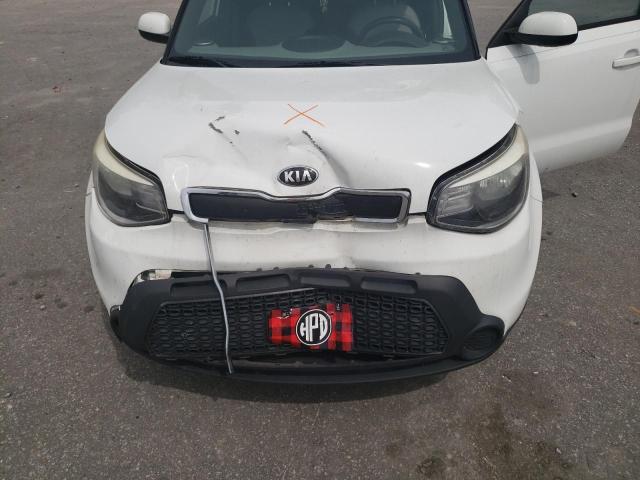 Photo 10 VIN: KNDJN2A25F7120815 - KIA SOUL 