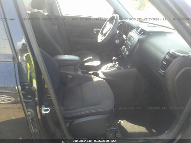 Photo 4 VIN: KNDJN2A25F7139297 - KIA SOUL 