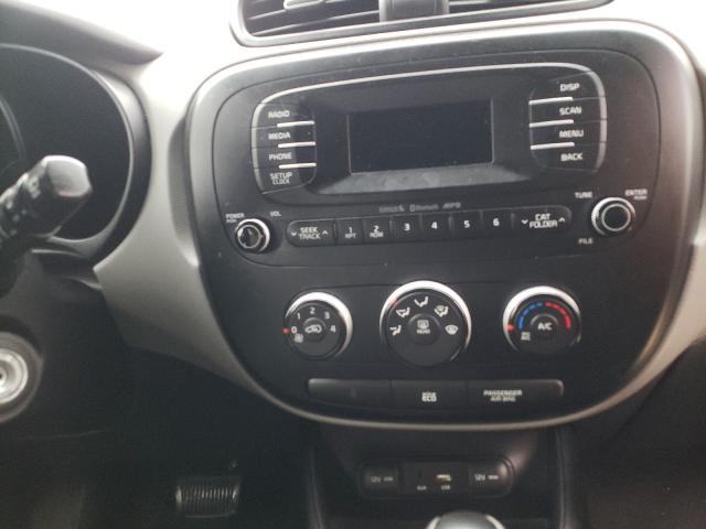 Photo 8 VIN: KNDJN2A25F7176723 - KIA SOUL 