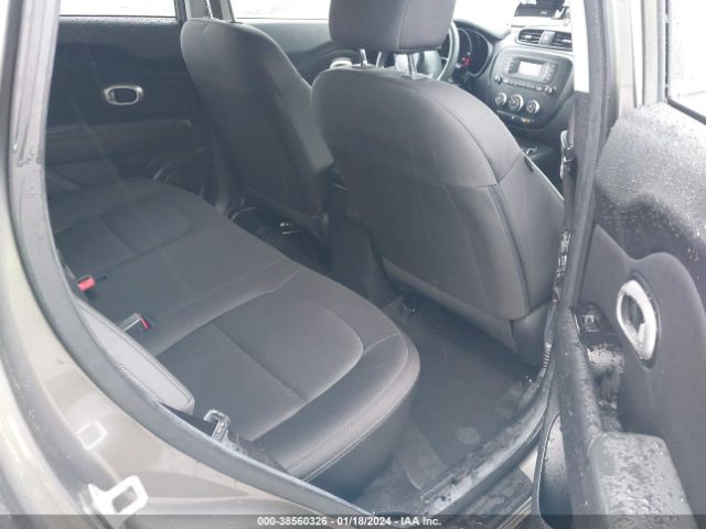 Photo 7 VIN: KNDJN2A25F7231154 - KIA SOUL 