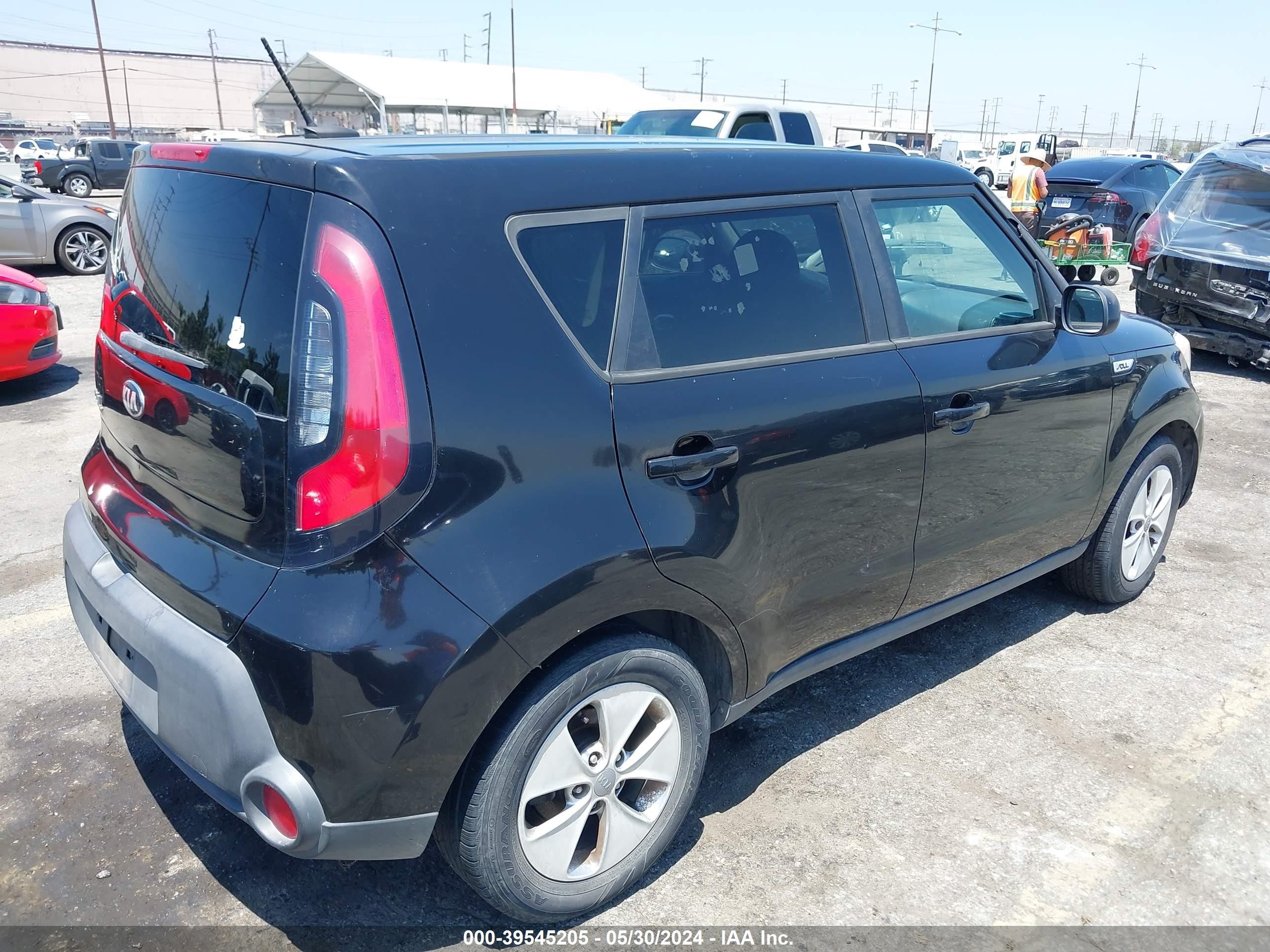 Photo 3 VIN: KNDJN2A25F7759325 - KIA SOUL 