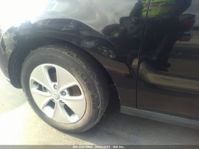 Photo 5 VIN: KNDJN2A25F7762659 - KIA SOUL 