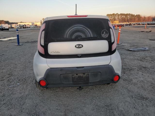 Photo 5 VIN: KNDJN2A25F7764427 - KIA SOUL 