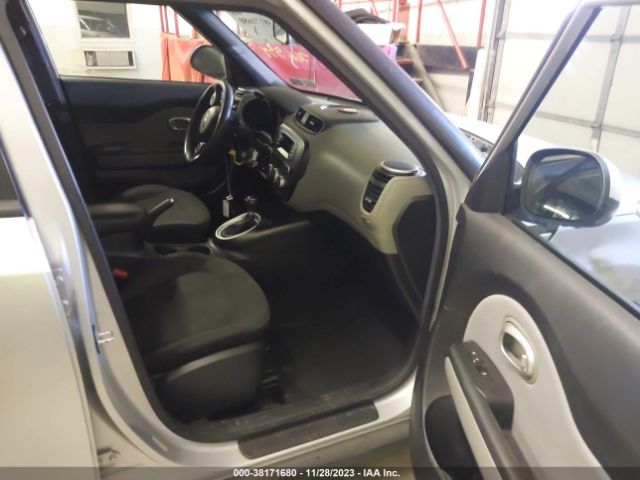 Photo 4 VIN: KNDJN2A25F7766534 - KIA SOUL 