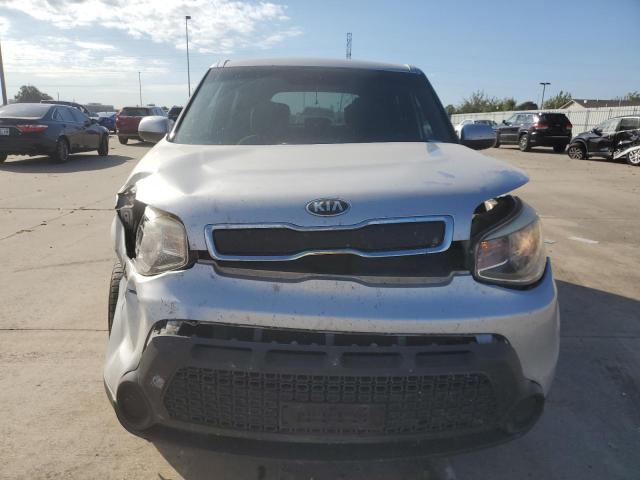 Photo 4 VIN: KNDJN2A25F7776769 - KIA SOUL 