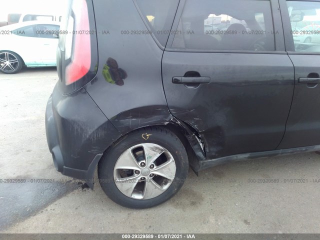 Photo 5 VIN: KNDJN2A25F7784290 - KIA SOUL 