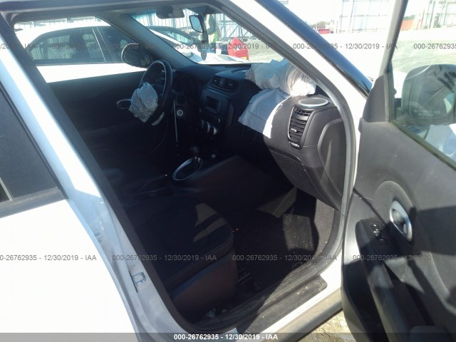 Photo 4 VIN: KNDJN2A25F7797394 - KIA SOUL 