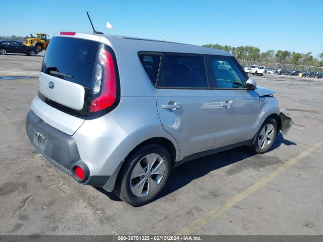 Photo 3 VIN: KNDJN2A25F7803212 - KIA SOUL 