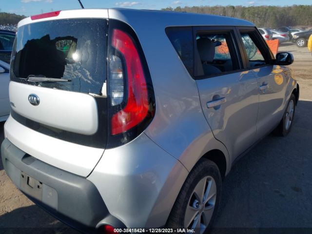 Photo 3 VIN: KNDJN2A25F7807924 - KIA SOUL 