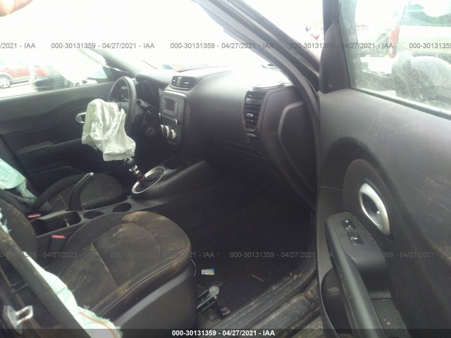 Photo 4 VIN: KNDJN2A25G7261515 - KIA SOUL 